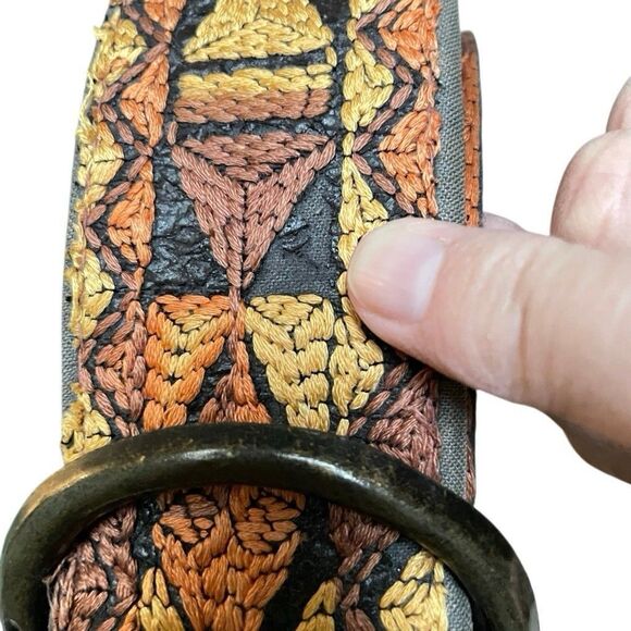 Bechelli Metal Wolf Heads Buckle Southwest Embroidered Hippie Belt 60s Boho Med - Picture 12 of 13